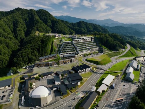 【お年玉企画B】伊勢神宮両宮初詣＆VISON（ヴィソン）散策