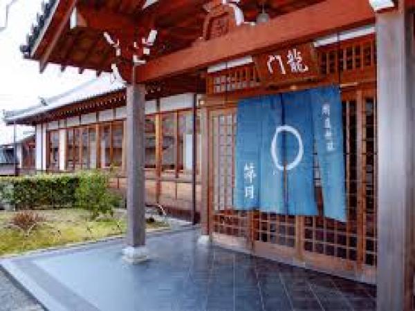 【篩月】旬の美味しさを堪能できる繊細な精進料理