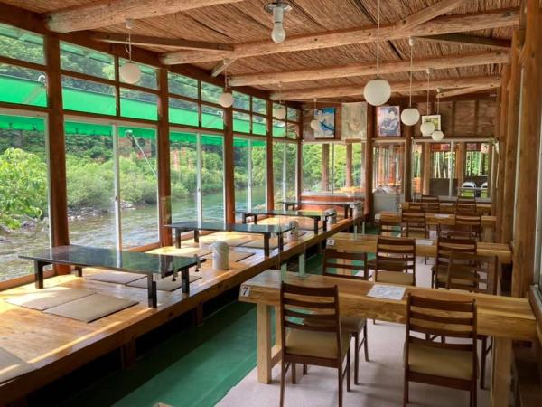 天然鮎料理おもだか